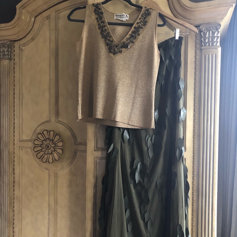 Shirt - Picture 4 of 4